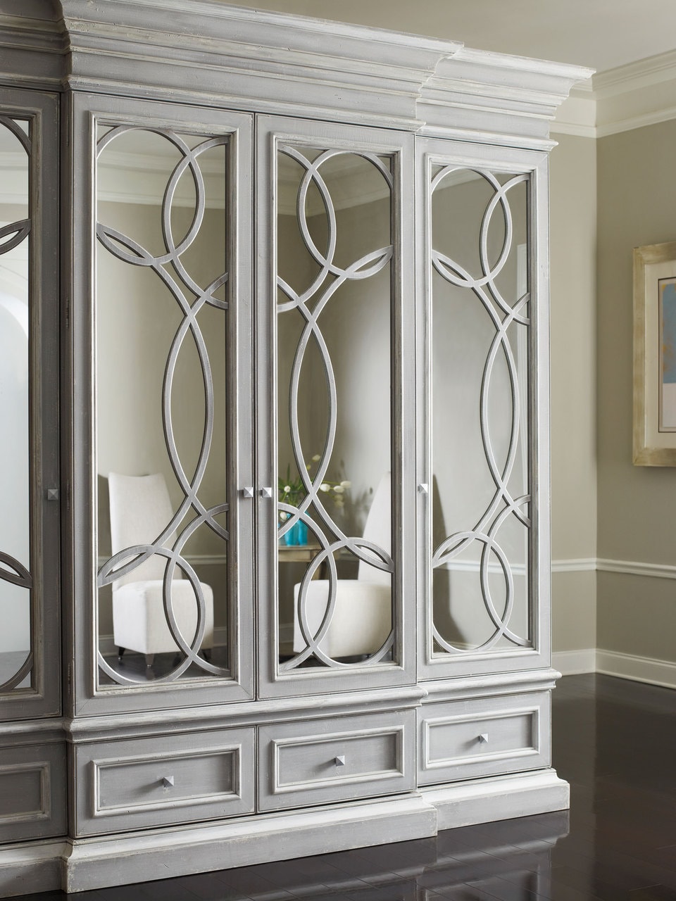 East Hampton Display Cabinet with Mirrored Doors by Habersham